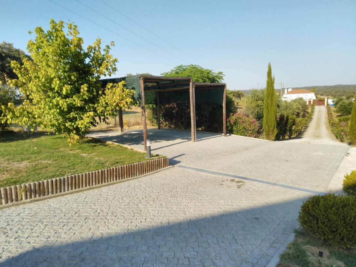 エヴォラ Quinta Da Colinaヴィラ エクステリア 写真